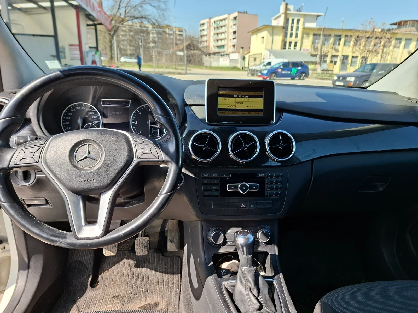 Mercedes-Benz B 180 1.8cdi..mercedes 651, снимка 15 - Автомобили и джипове - 54509818