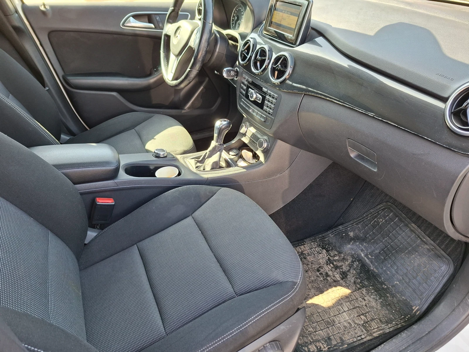 Mercedes-Benz B 180 1.8cdi..mercedes 651, снимка 10 - Автомобили и джипове - 54509818