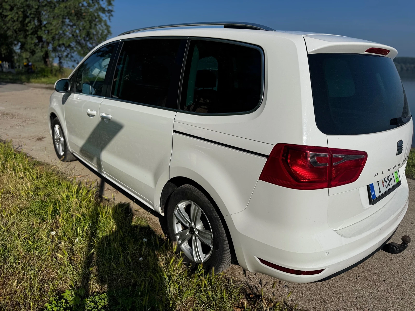 Seat Alhambra 2.0TDI-140* KLIMA* XENON* NOV VNOS* , снимка 4 - Автомобили и джипове - 54798799