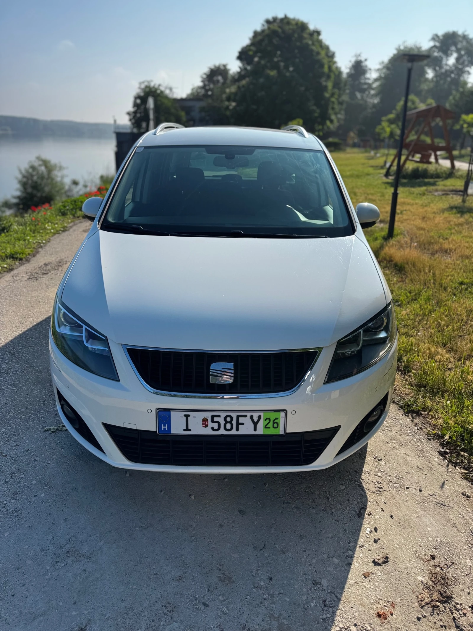 Seat Alhambra 2.0TDI-140* KLIMA* XENON* NOV VNOS* , снимка 7 - Автомобили и джипове - 54798799