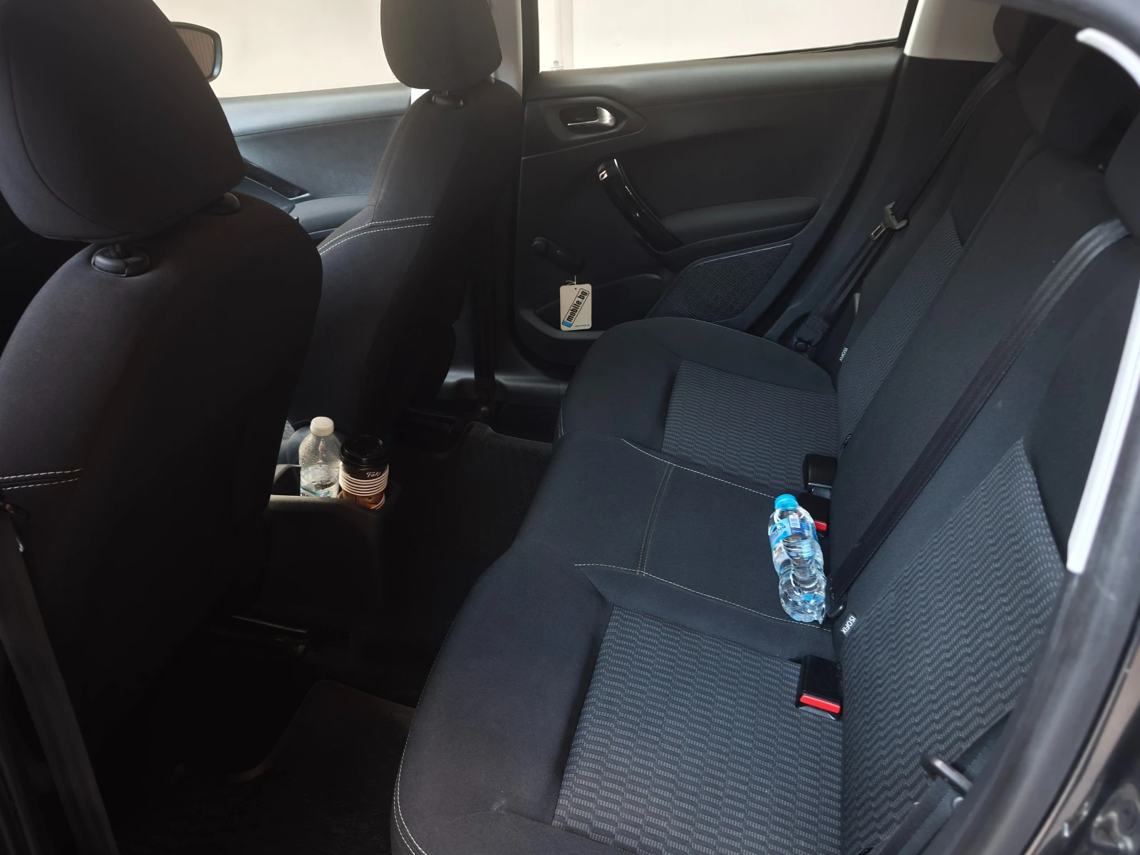 Peugeot 208 Pure Tech, снимка 6 - Автомобили и джипове - 55015982