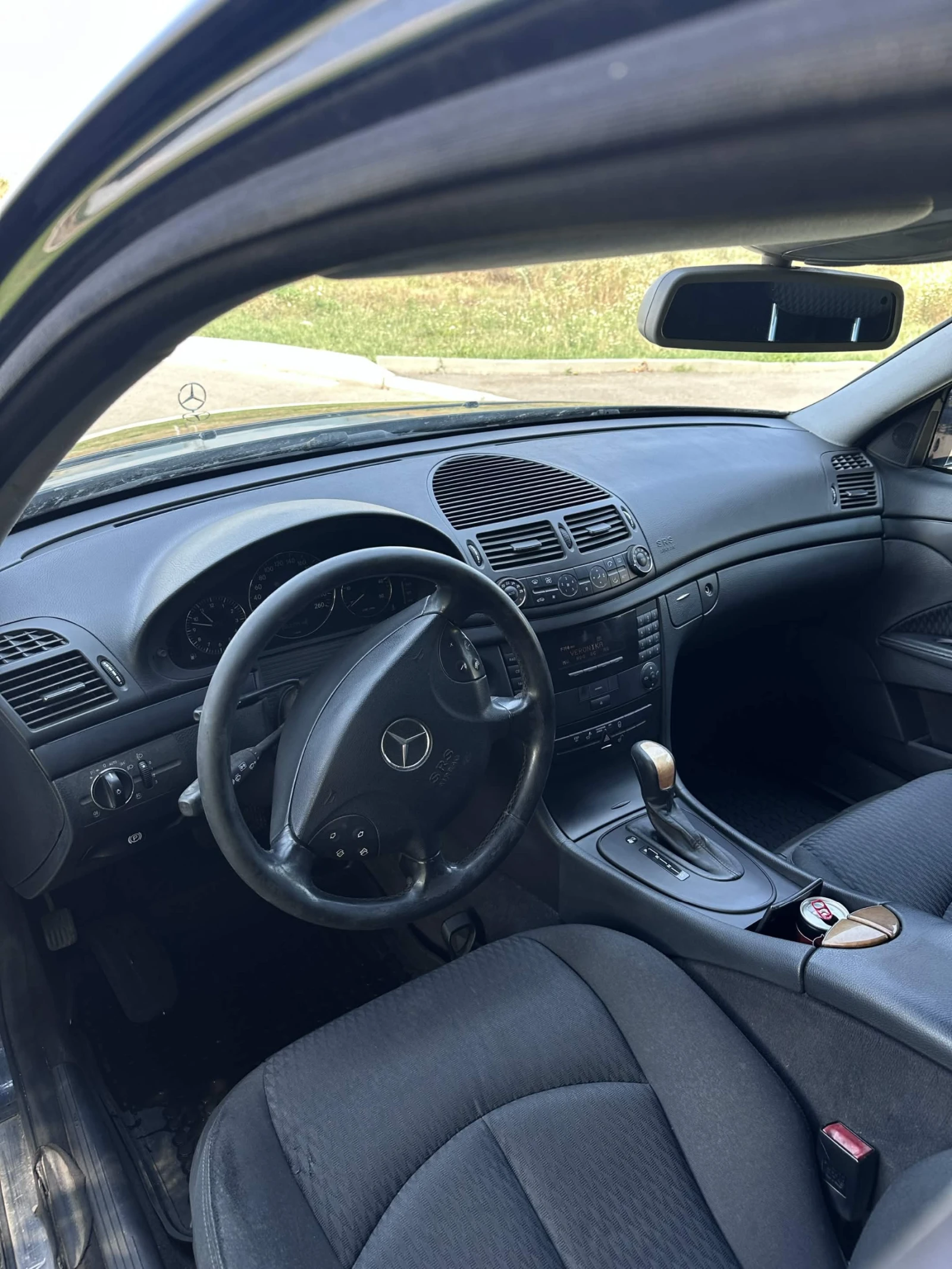 Mercedes-Benz E 270 2.7cdi, снимка 9 - Автомобили и джипове - 55340091