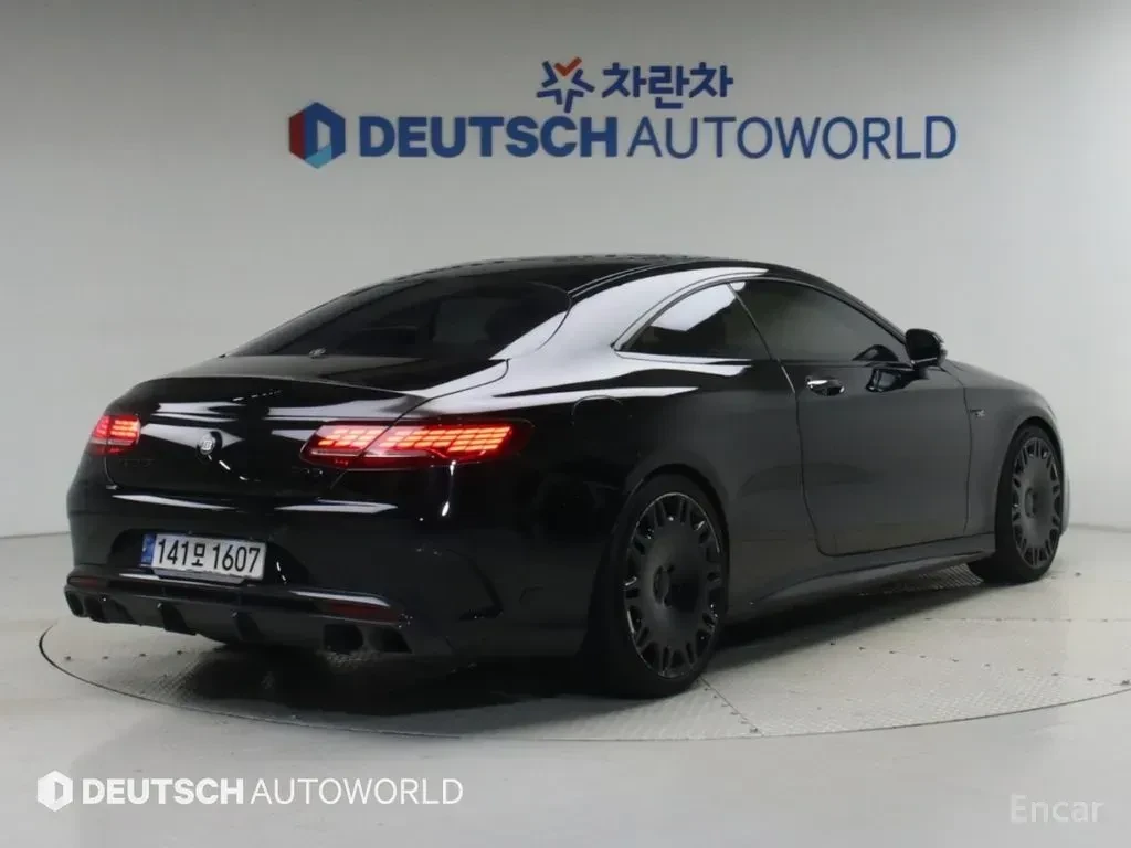 Mercedes-Benz S 63 AMG 4MATIC* COUPE* BURMESTER* ОБДУХВАНЕ* ХЕДЪП* 360КАМ, снимка 3 - Автомобили и джипове - 55929949