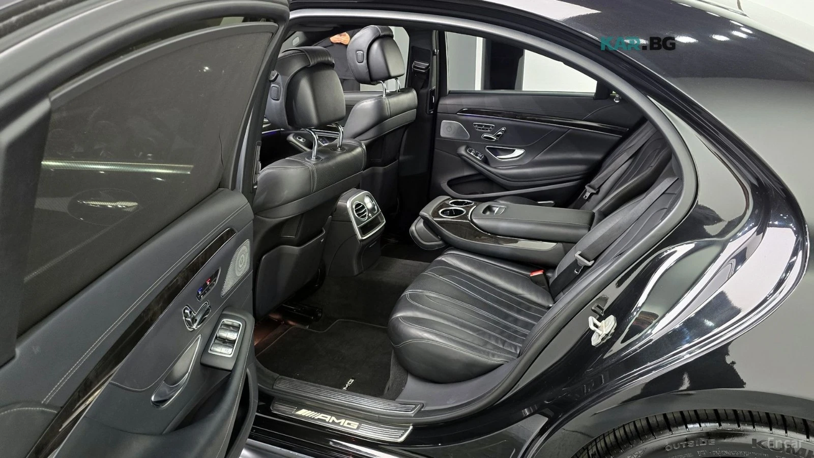 Mercedes-Benz S 63 AMG 4MATIC* HUD* 360* МАСАЖИ* ОБДУХ* НАВИ* ПАНО, снимка 9 - Автомобили и джипове - 55931791