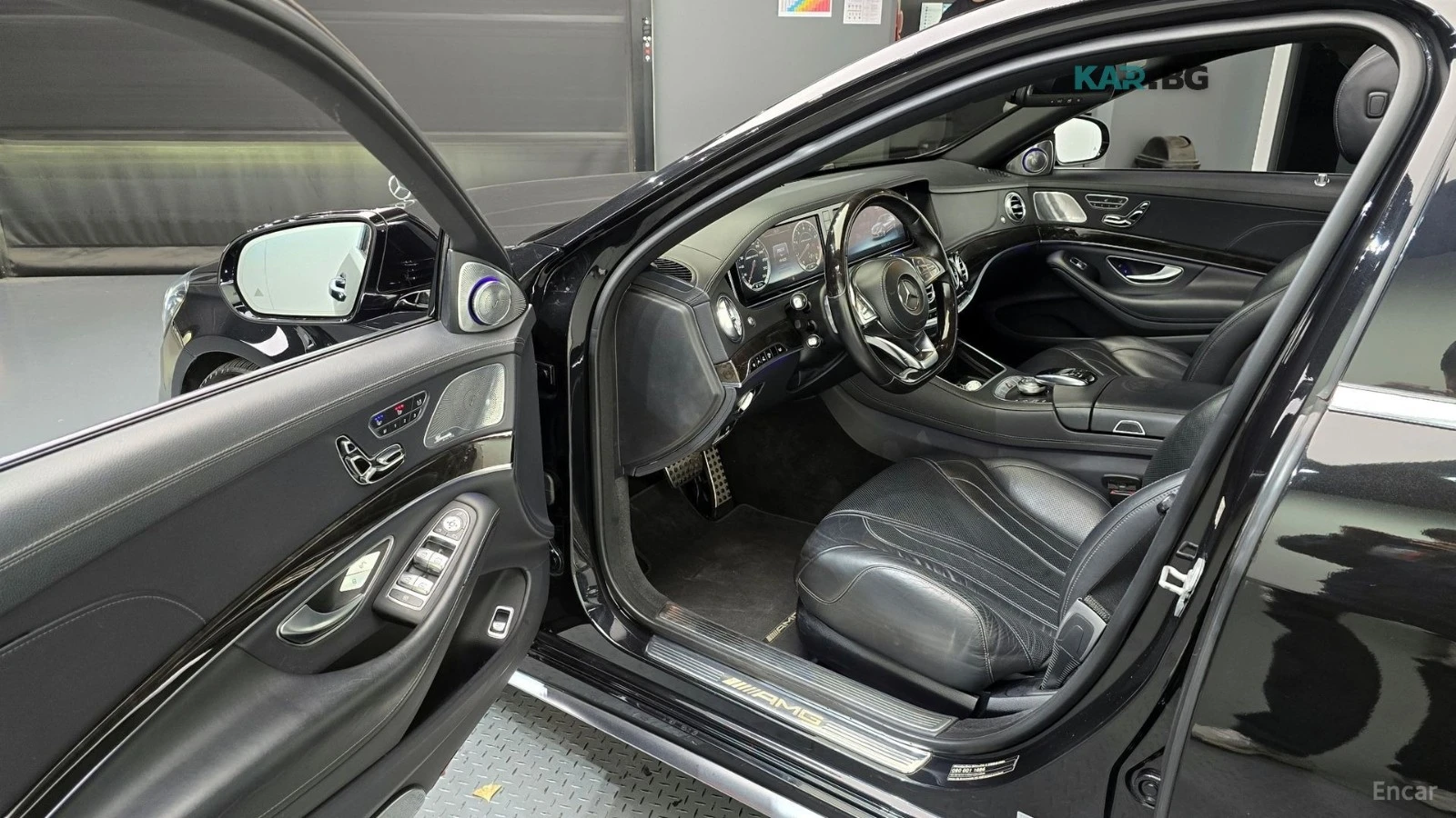 Mercedes-Benz S 63 AMG 4MATIC* HUD* 360* МАСАЖИ* ОБДУХ* НАВИ* ПАНО, снимка 8 - Автомобили и джипове - 55931791