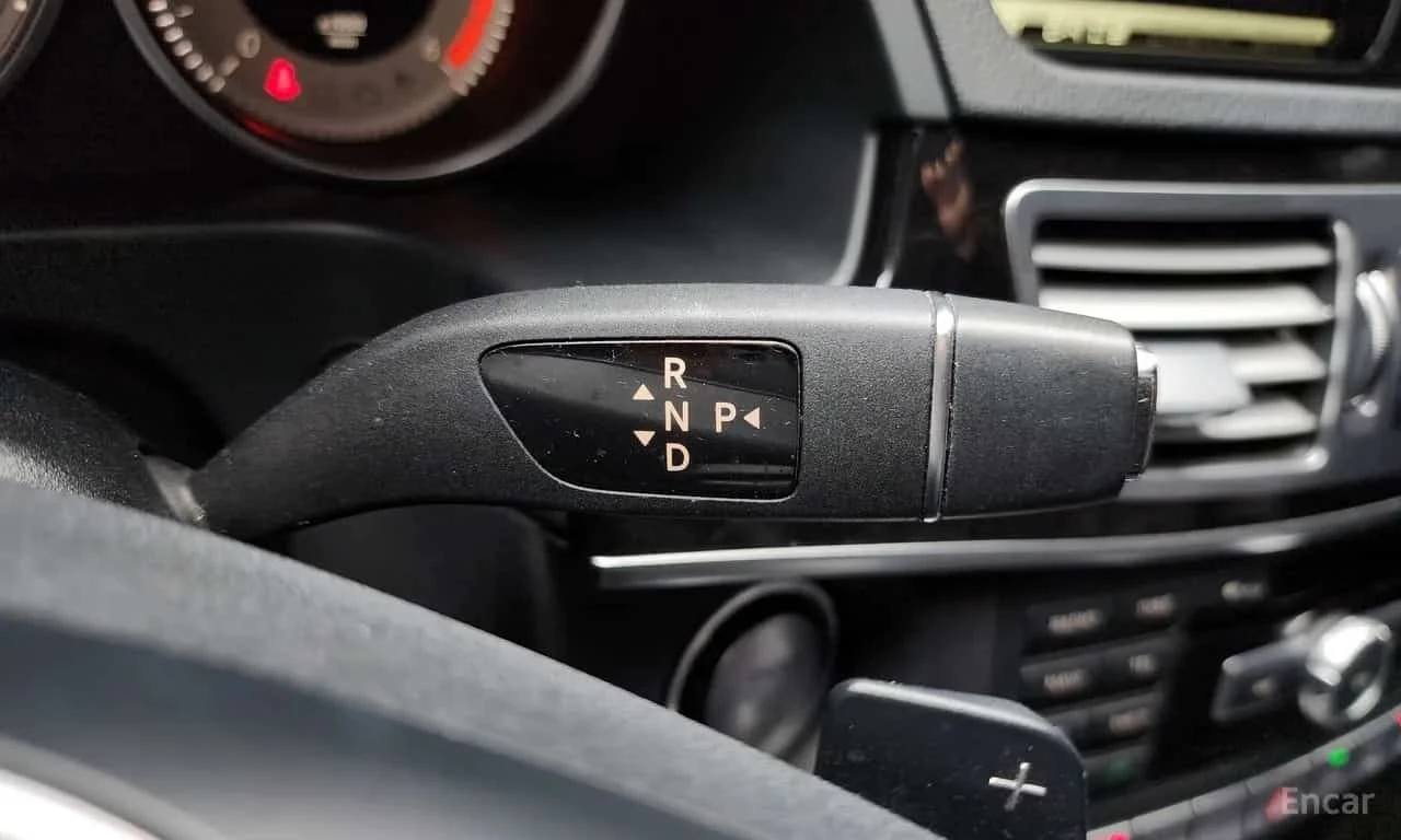 Mercedes-Benz E 250 * E250 CDI 4MATIC * ЦЕНА ДО БГ, снимка 11 - Автомобили и джипове - 56742197