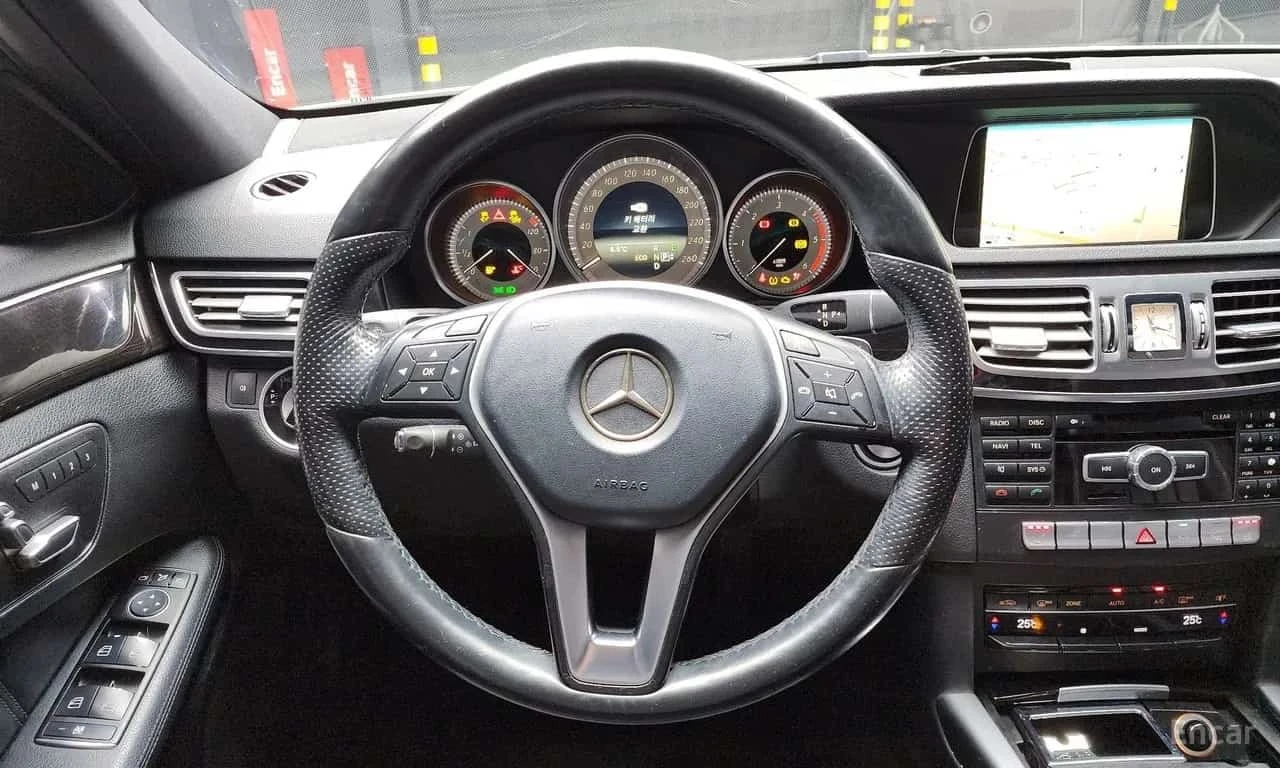Mercedes-Benz E 250 * E250 CDI 4MATIC * ЦЕНА ДО БГ, снимка 9 - Автомобили и джипове - 56742197