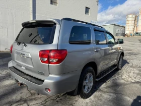 Toyota Sequoia SR5 5.7 V8* 4X4* Перфектна на газ* , снимка 3