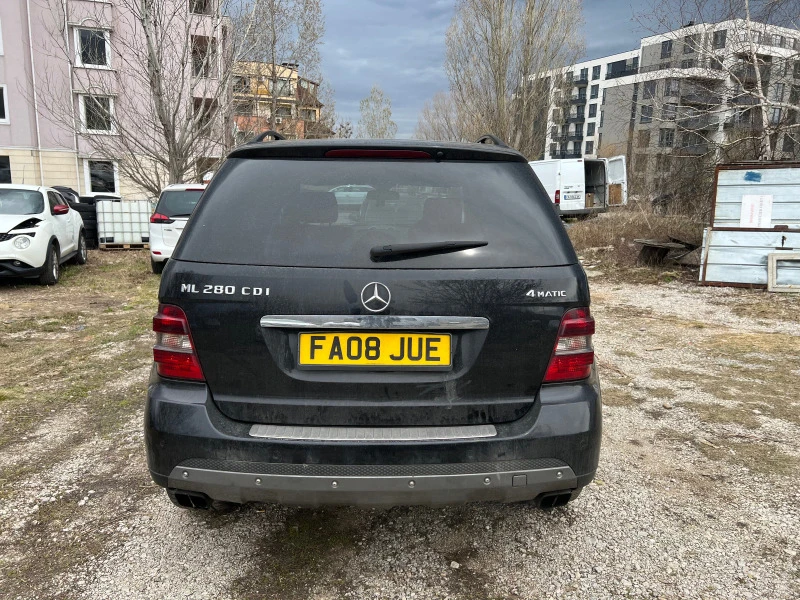 Mercedes-Benz ML 320 280/320CDI AMG пакет/Black Edition, снимка 14 - Автомобили и джипове - 46980335