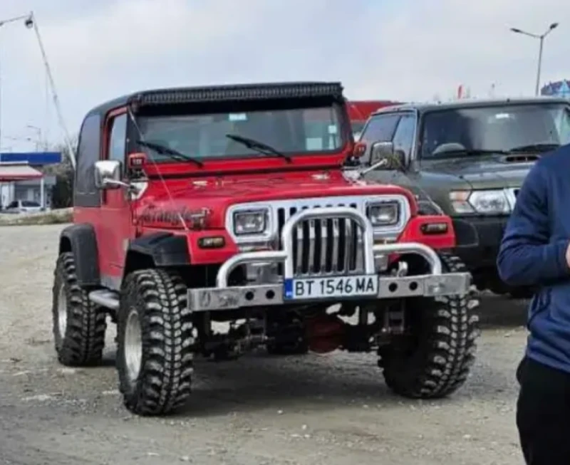 Jeep Wrangler Уникален, снимка 1 - Автомобили и джипове - 47932415