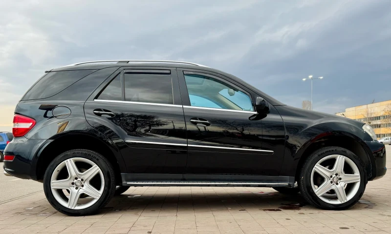 Mercedes-Benz ML 350, снимка 2 - Автомобили и джипове - 53237326