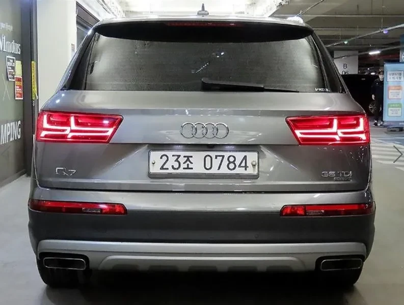 Audi Q7 3.0 TDI V6 / CARFAX, снимка 5 - Автомобили и джипове - 54779188