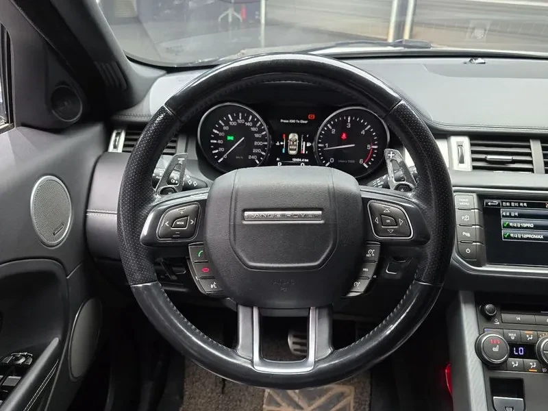 Land Rover Range Rover Evoque 2.2 Sd4 Dynamic, снимка 13 - Автомобили и джипове - 56224302