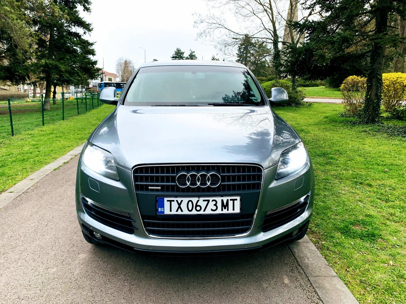 Audi Q7 3.0TDI 239ps Кожа на Пружини - изображение 7
