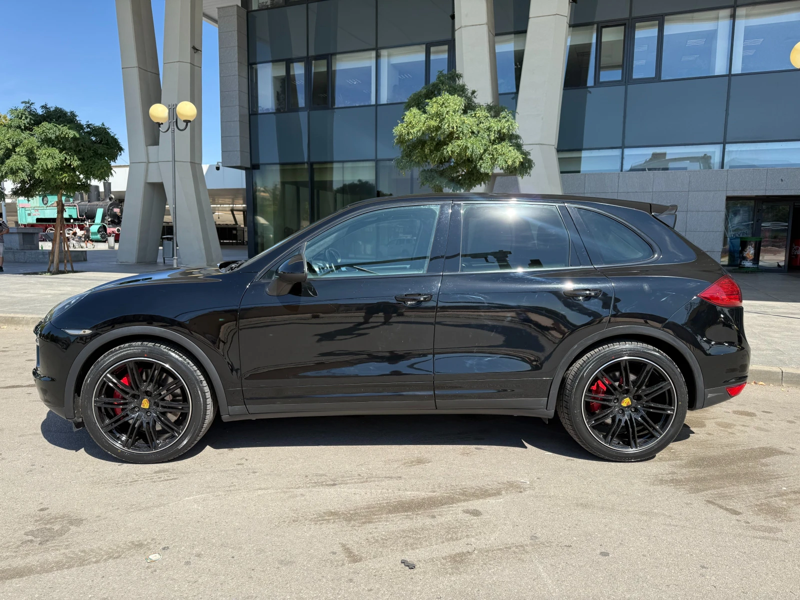 Porsche Cayenne 4.8 Turbo 500к.с. Швейцария - изображение 2