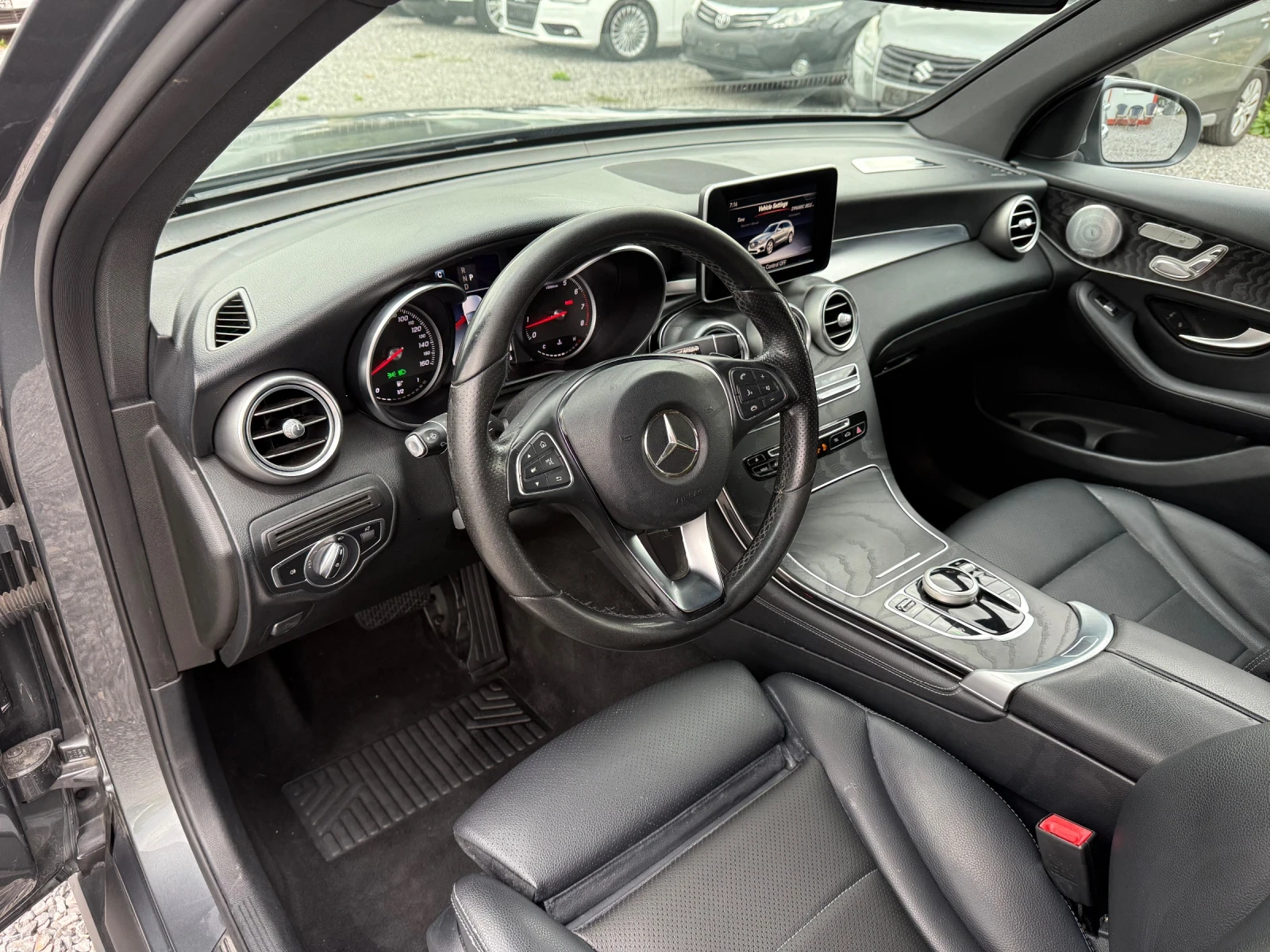 Mercedes-Benz GLC 300 (245 кс) 4MATIC 9G-TRONIC Burmester 09.2018г. EU 6 - изображение 9