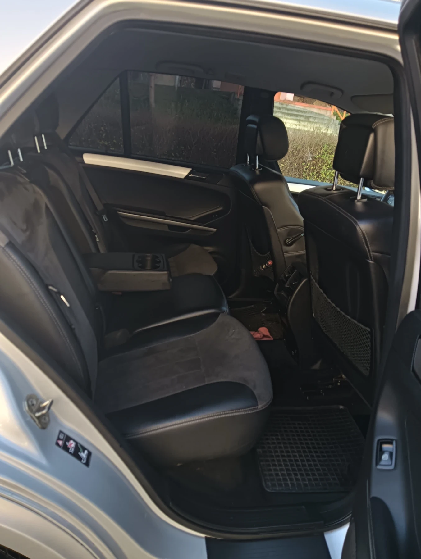 Mercedes-Benz ML 320  - изображение 7