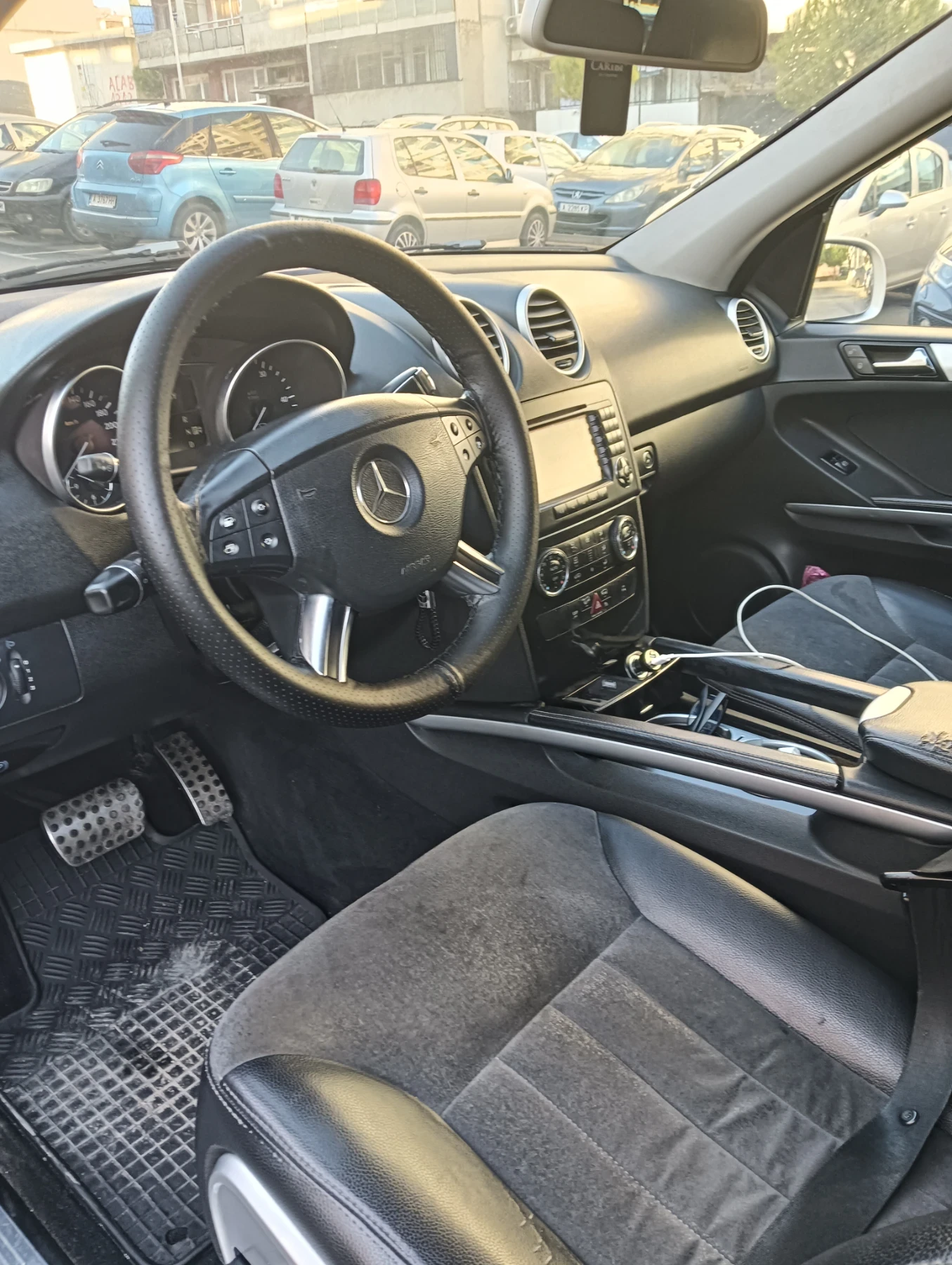 Mercedes-Benz ML 320  - изображение 5