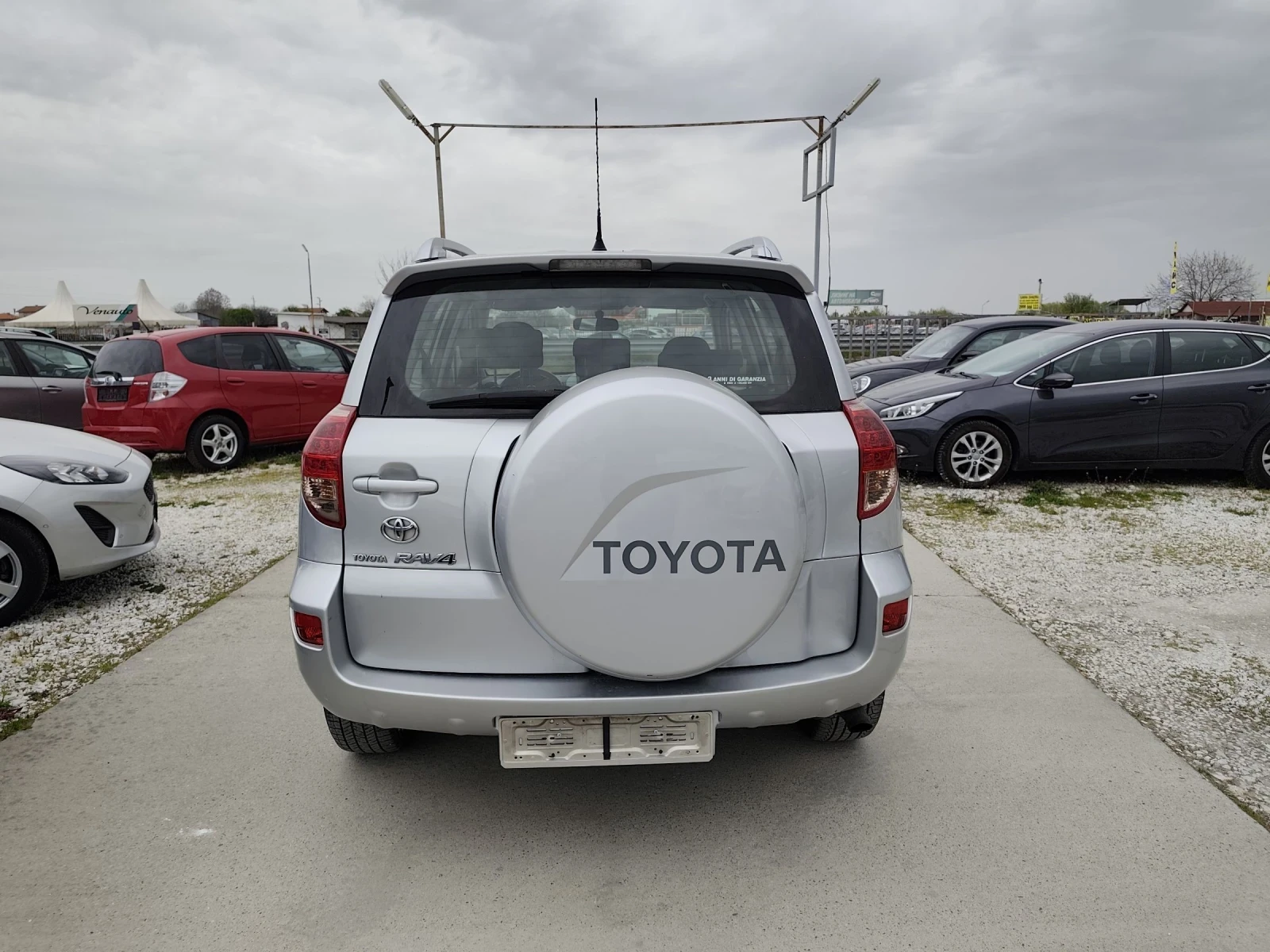Toyota Rav4 2.2D4D, 136кс, 4х4, снимка 5 - Автомобили и джипове - 54483455