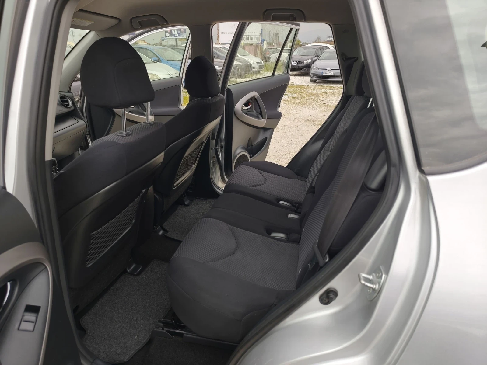Toyota Rav4 2.2D4D, 136кс, 4х4, снимка 9 - Автомобили и джипове - 54483455