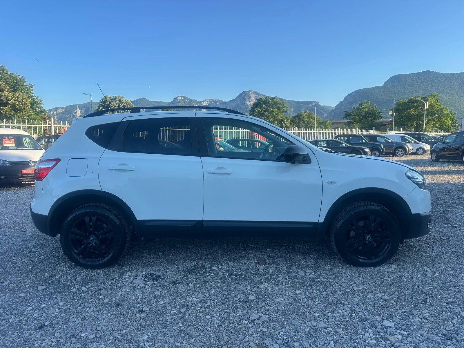 Nissan Qashqai 1.6DCI 131kc 4X4 ITALIA, снимка 6 - Автомобили и джипове - 55051690