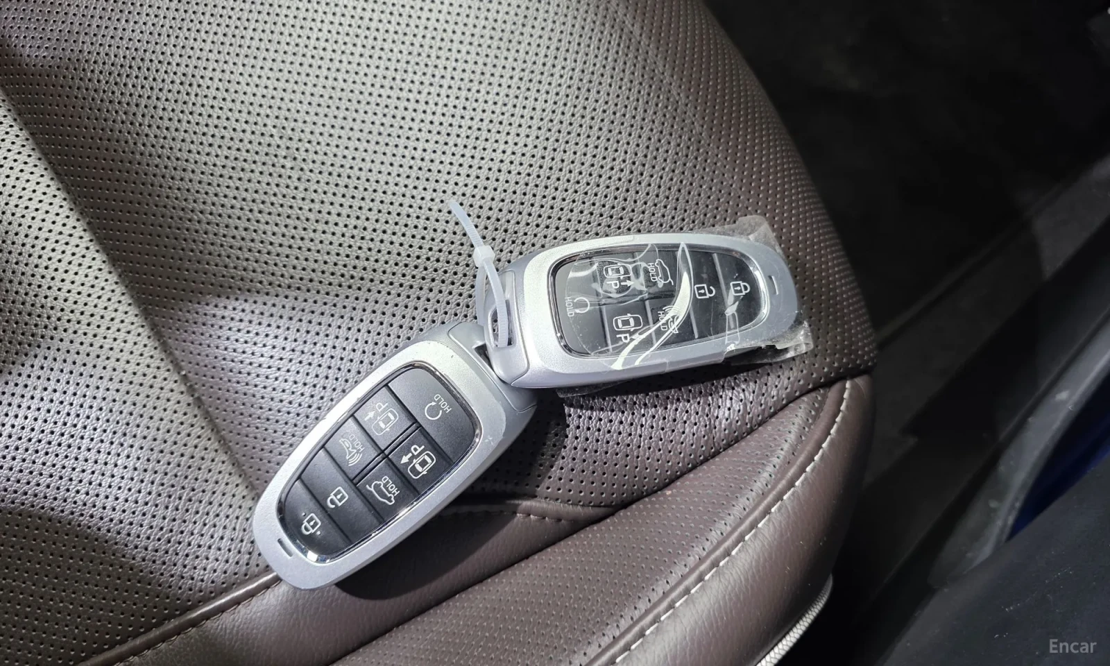 Hyundai Tucson, снимка 17 - Автомобили и джипове - 55193525