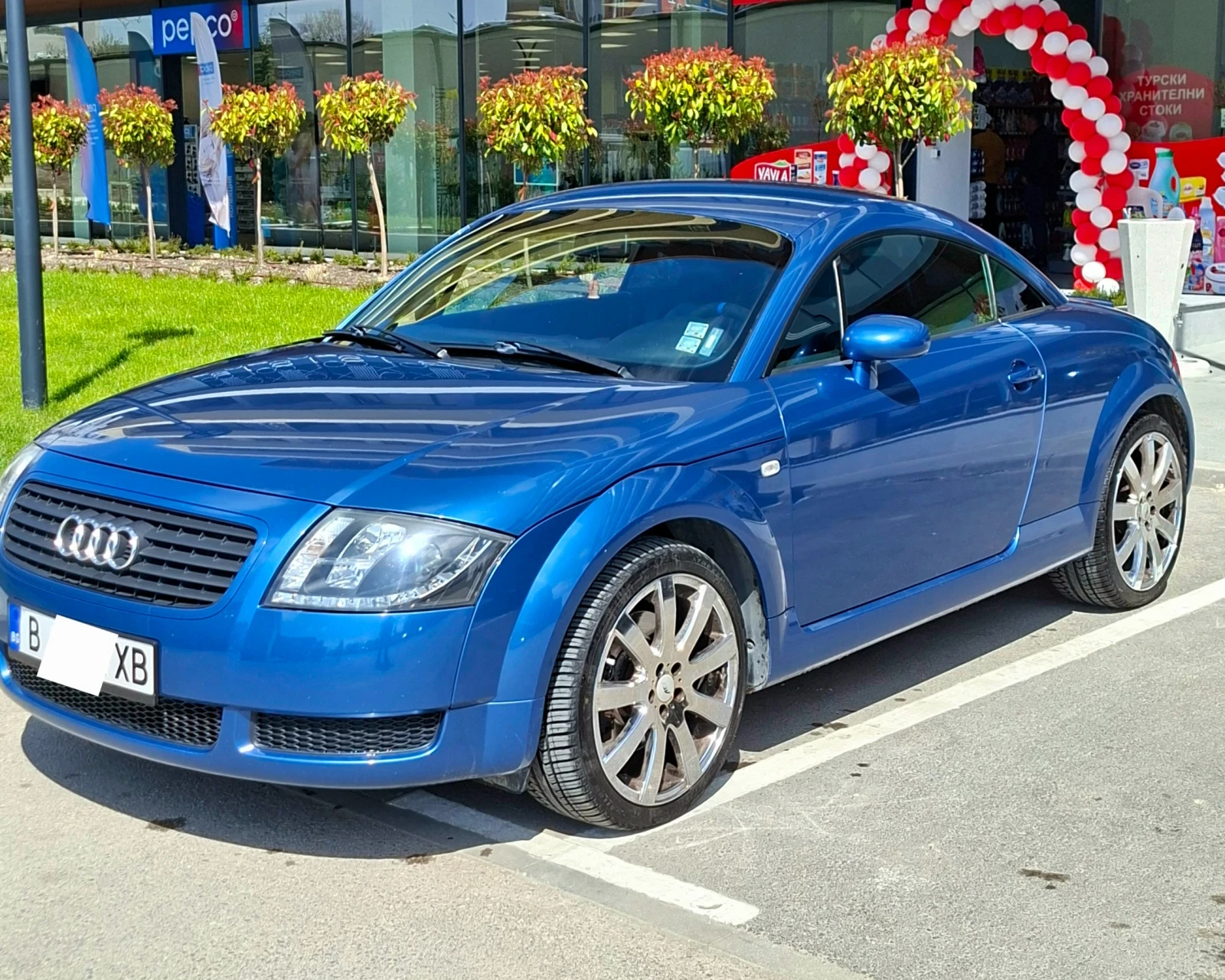 Audi SQ8 1.8T/НОВИ ГУМИ/ТУНИНГ ФАРОВЕ, снимка 3 - Автомобили и джипове - 55384111