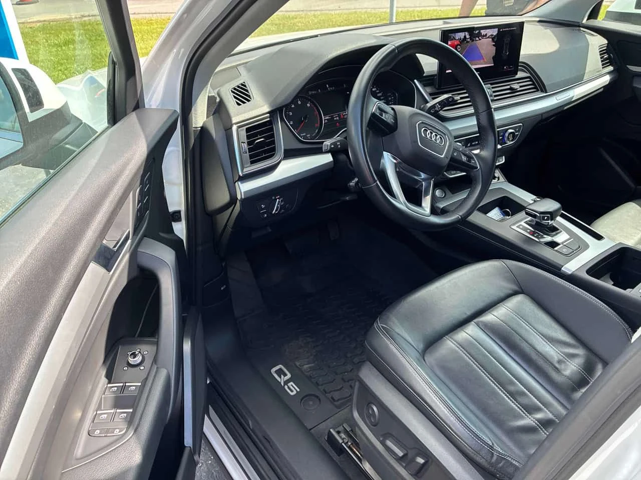 Audi Q5 * Komfort * CARFAX * ����� �� ����������� | Mobile.bg � ����������� 5