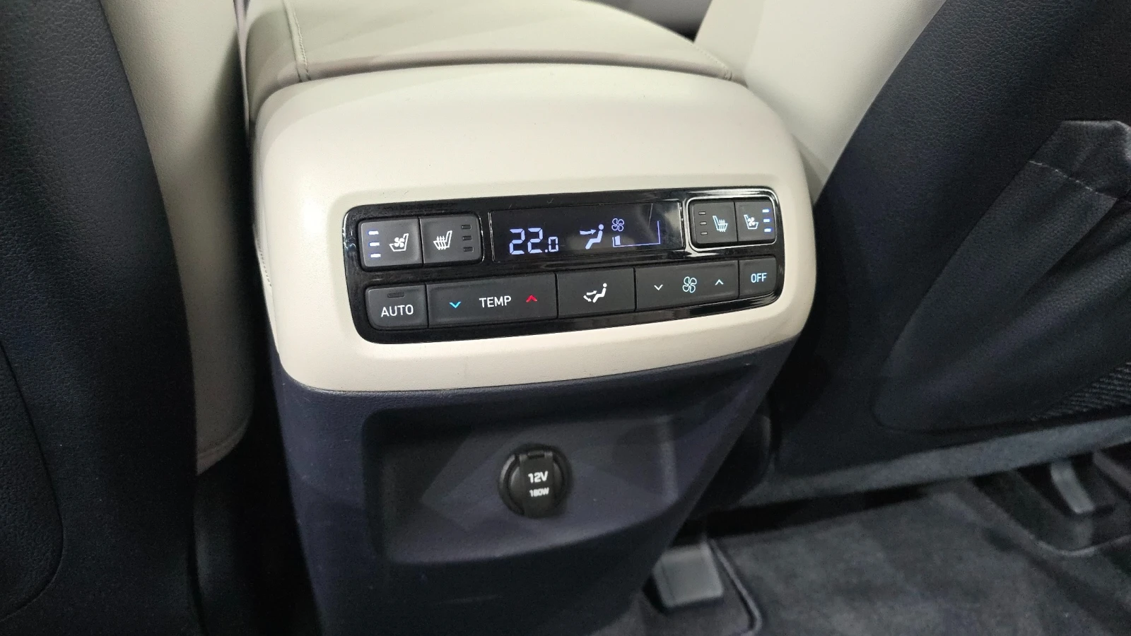 Hyundai Palisade 2.2 CRDi 4WD Calligraphy, снимка 17 - Автомобили и джипове - 55528078