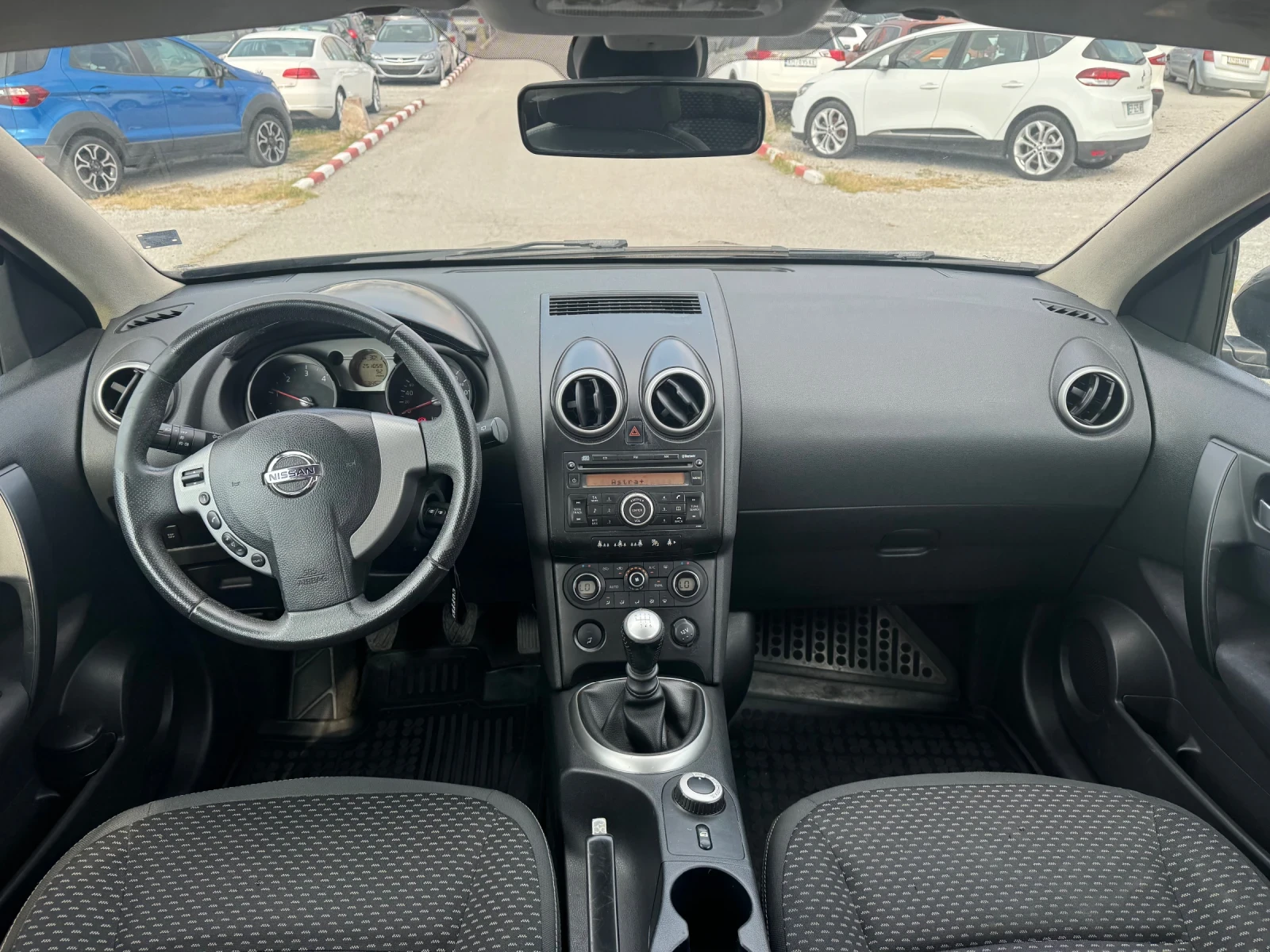Nissan Qashqai 2.0 DCI 4x4, снимка 12 - Автомобили и джипове - 55711812