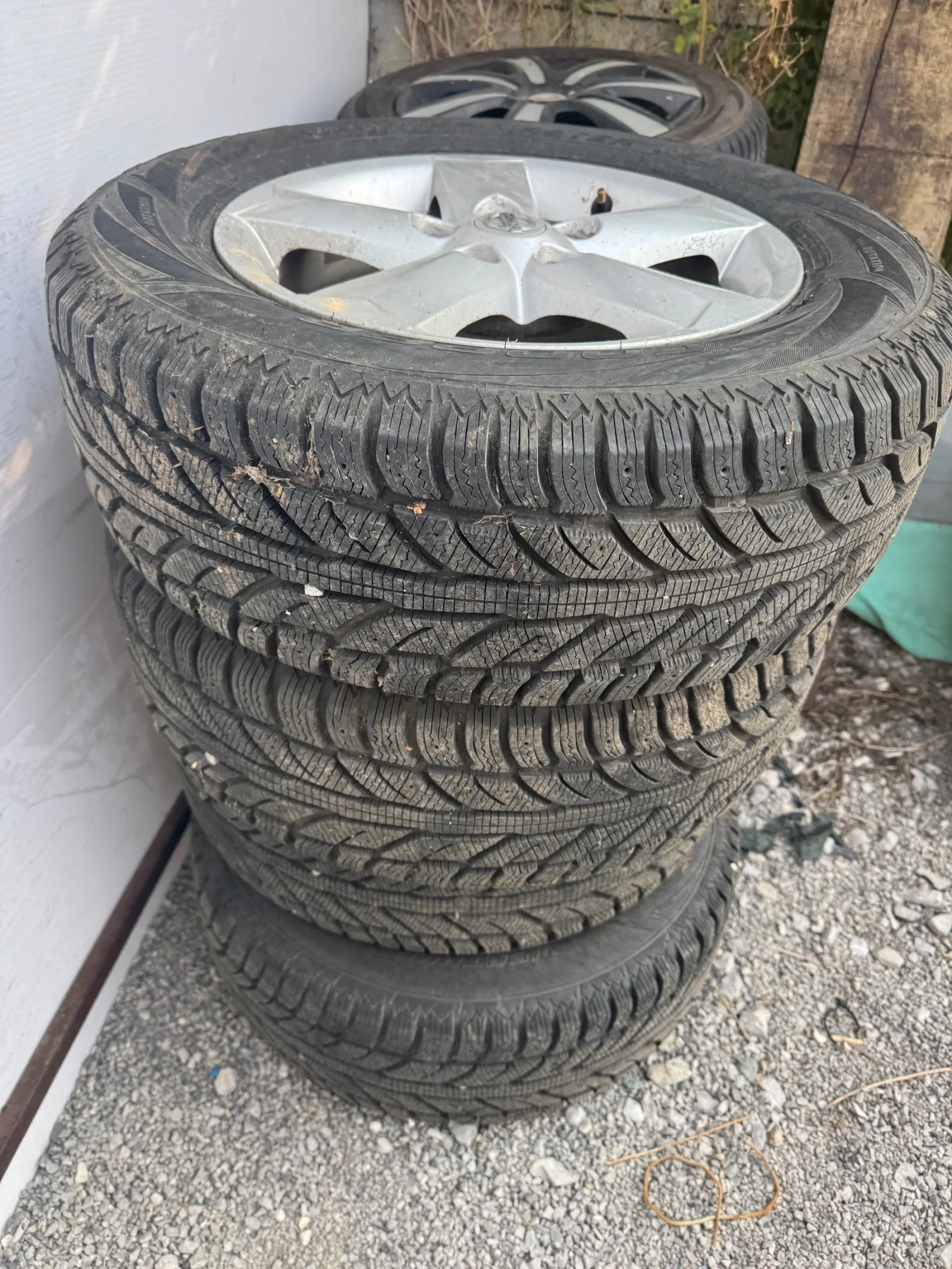 Nissan Qashqai 2.0 DCI 4x4, снимка 17 - Автомобили и джипове - 55711812