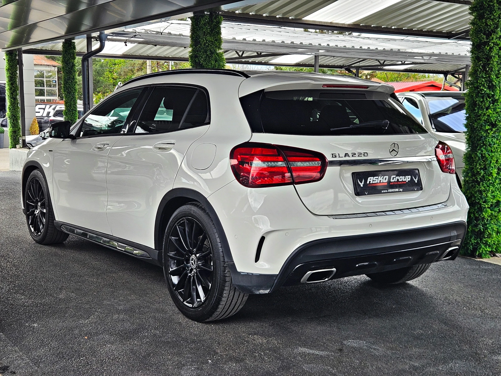 Mercedes-Benz GLA 220 AMG/GERMANY/PANORAMA/CAMERA/ПОДГРЕВ/KEYLESS GO/LIZ, снимка 7 - Автомобили и джипове - 56270545