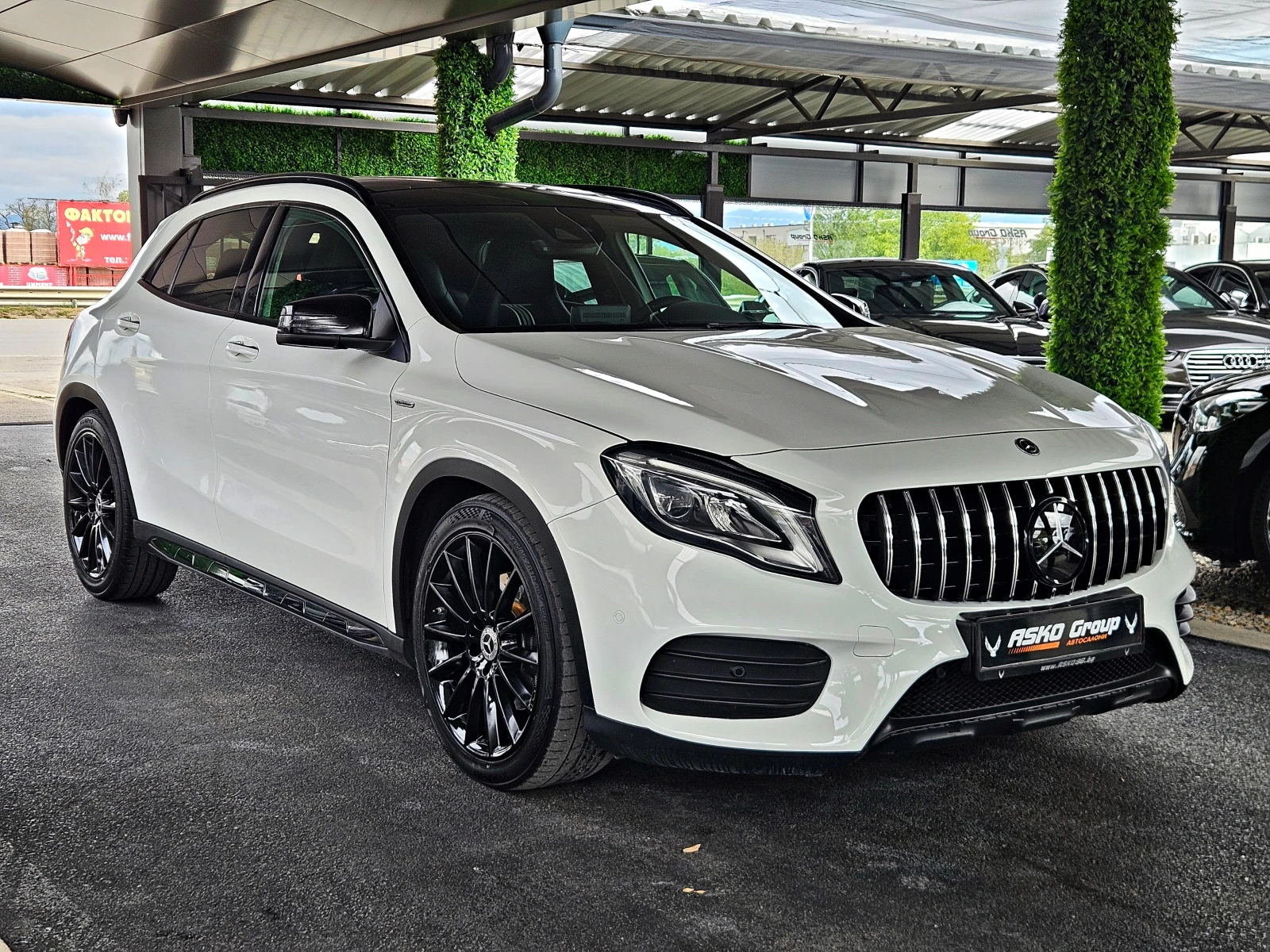Mercedes-Benz GLA 220 AMG/GERMANY/PANORAMA/CAMERA/ПОДГРЕВ/KEYLESS GO/LIZ, снимка 3 - Автомобили и джипове - 56270545