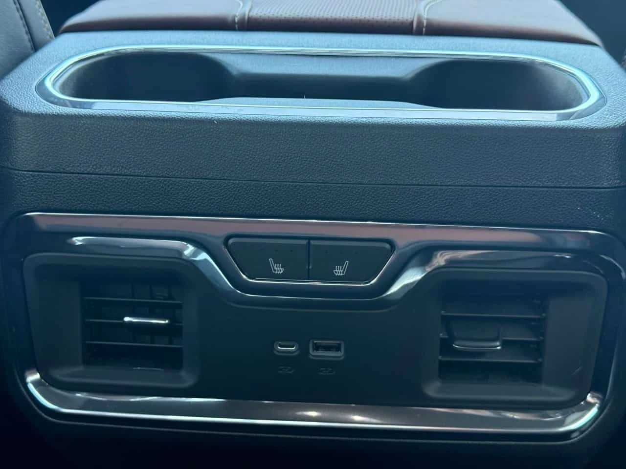 Gmc Sierra * Denali Ultimate * CARFAX * ����� �� ����������� | Mobile.bg � ����������� 16