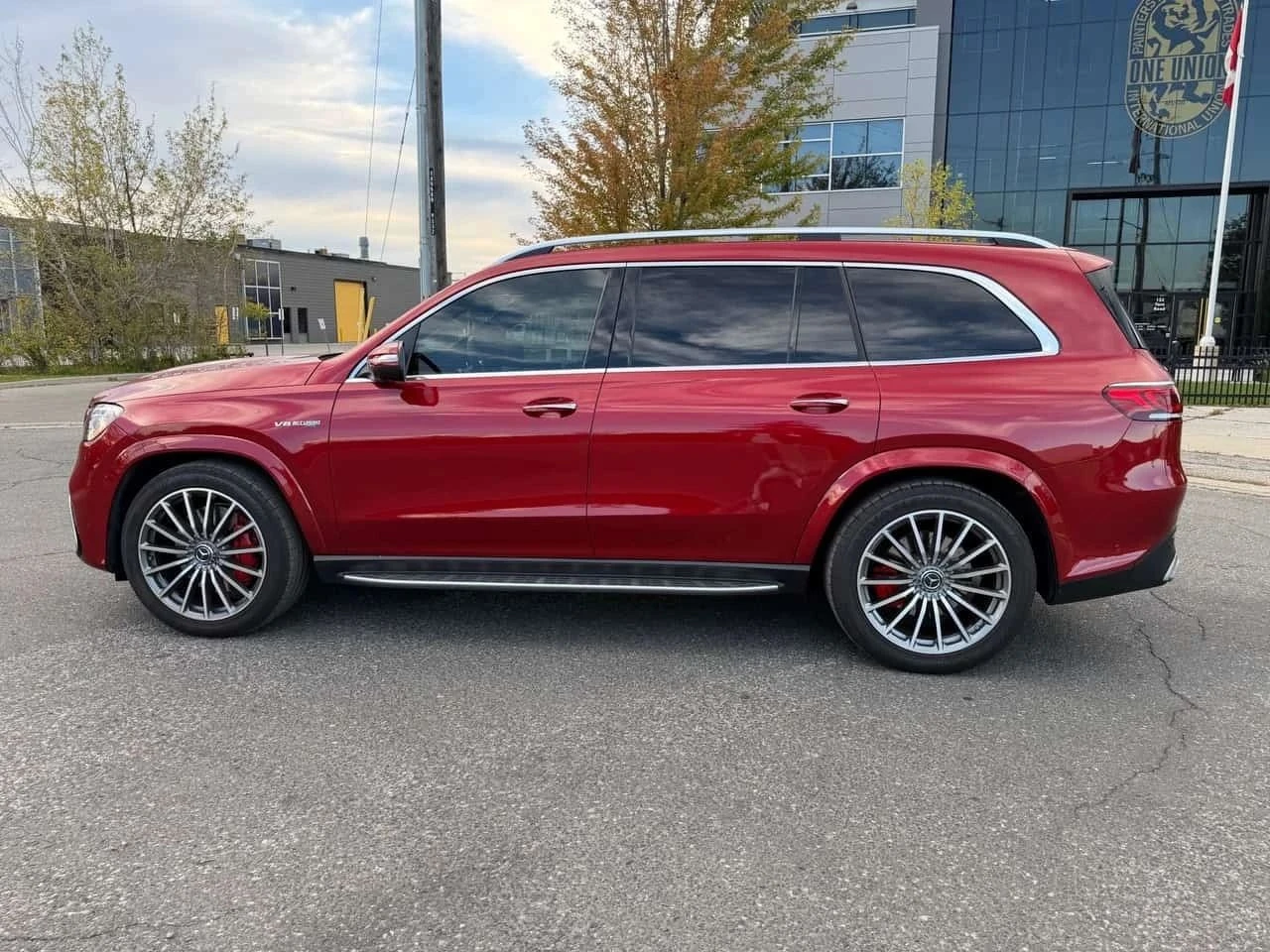 Mercedes-Benz GLS 63 AMG, снимка 2 - Автомобили и джипове - 56724212