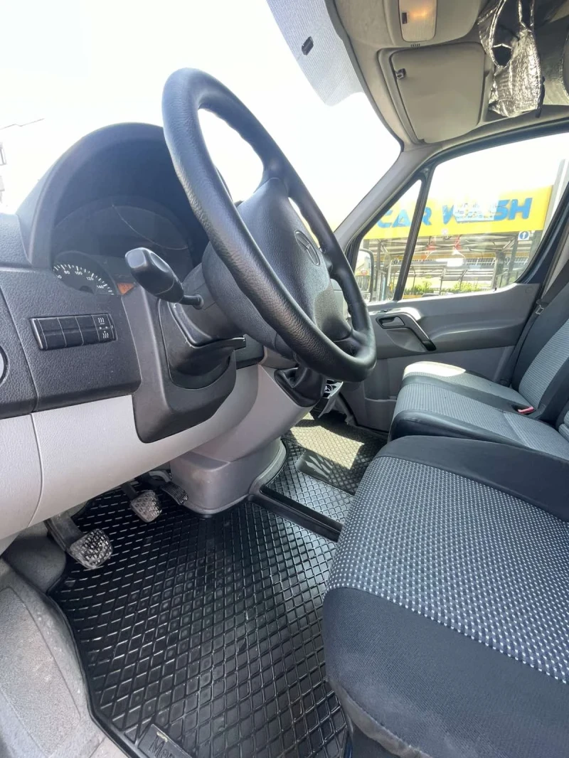 Mercedes-Benz Sprinter 316 форгон, снимка 7 - Бусове и автобуси - 51831991