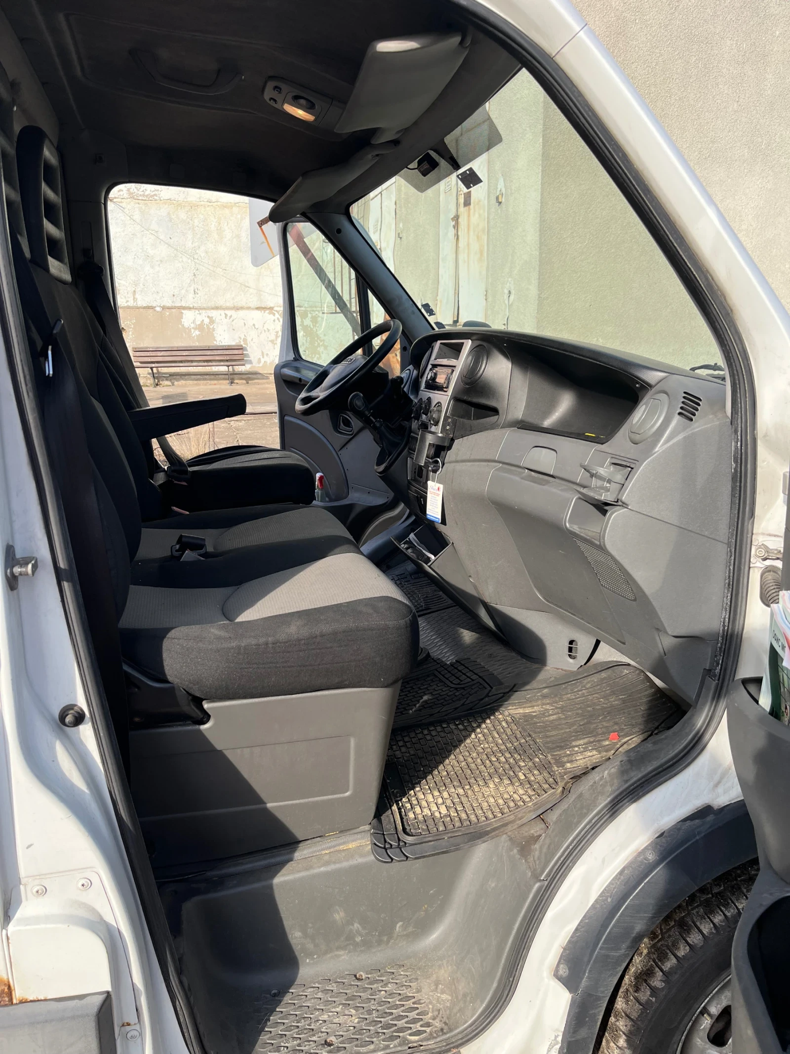 Iveco Daily 35c13 - изображение 8
