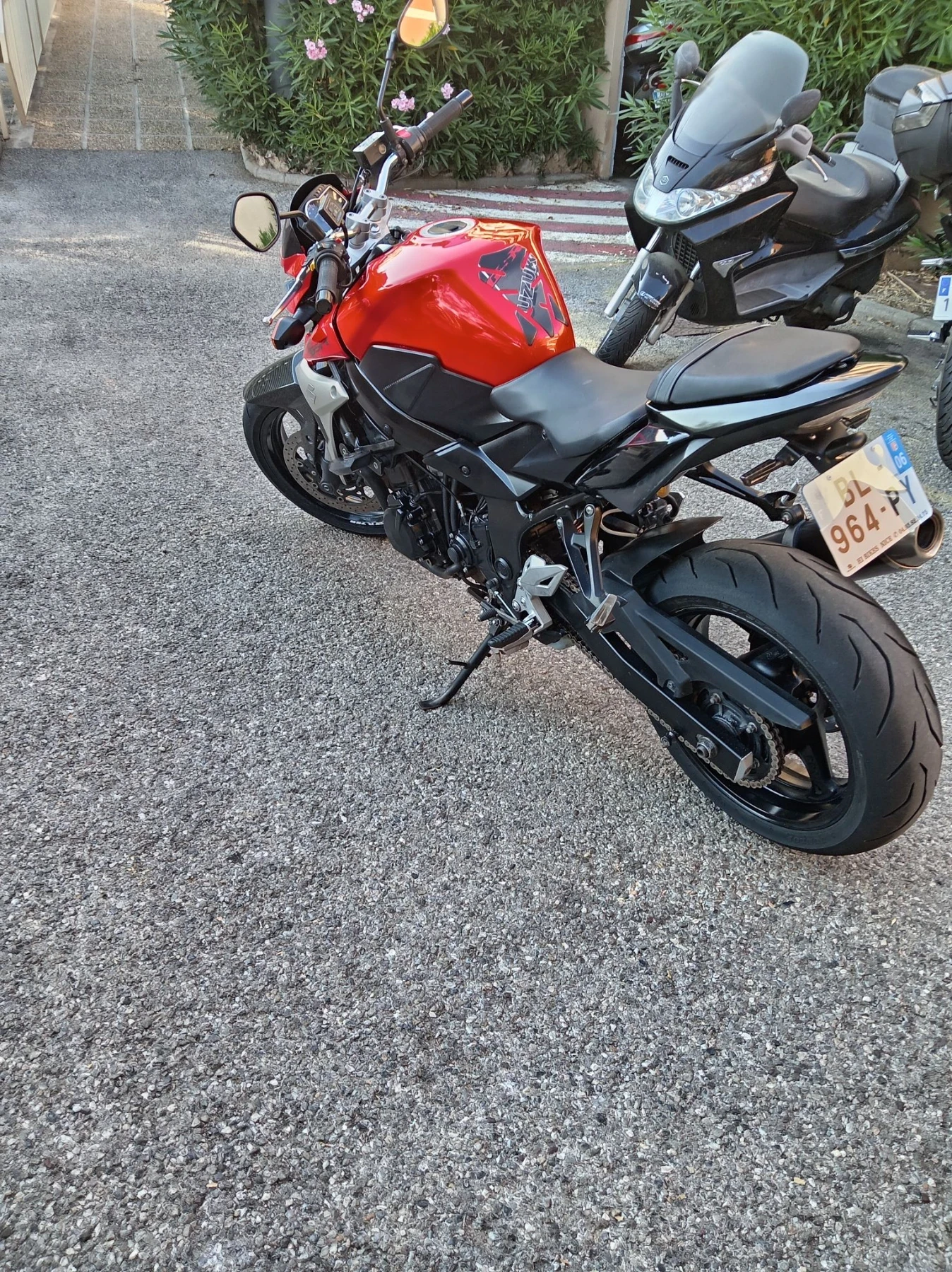 Suzuki Gsr, снимка 3 - Мотоциклети и мототехника - 55645970