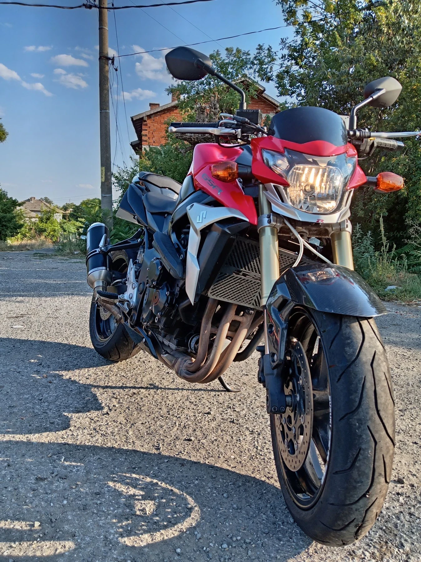 Suzuki Gsr