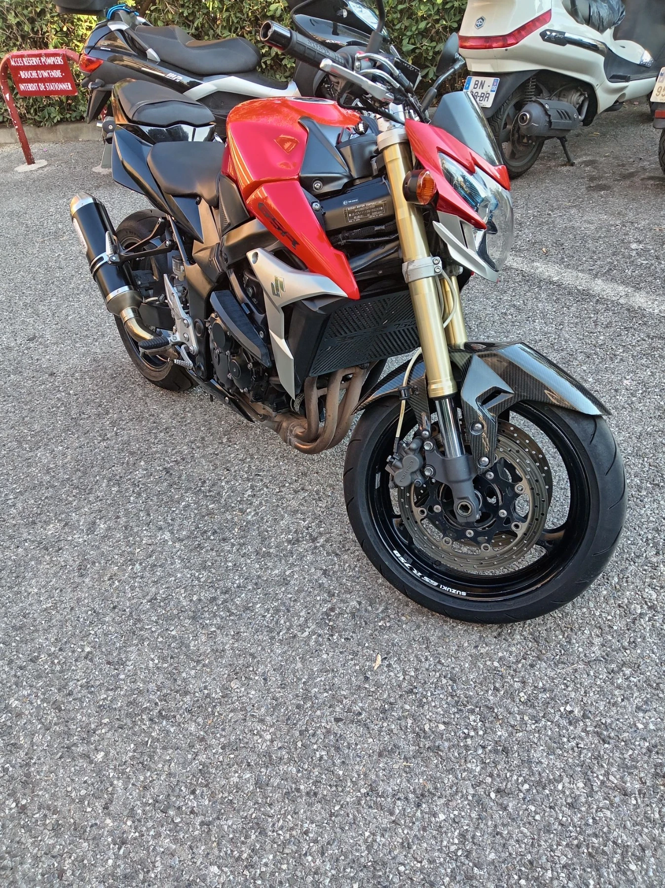 Suzuki Gsr