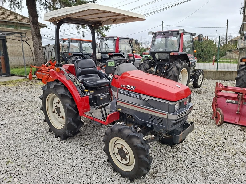 Трактор ISEKI TU217 21к.с. 4WD с фреза ДЖЕЙ ТРЕЙДИНГ, снимка 13 - Селскостопанска техника - 53496830