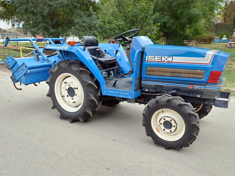 Трактор ISEKI TU217 21к.с. 4WD с фреза ДЖЕЙ ТРЕЙДИНГ, снимка 11 - Селскостопанска техника - 53496830