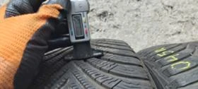 Гуми Зимни 215/55R17, снимка 4