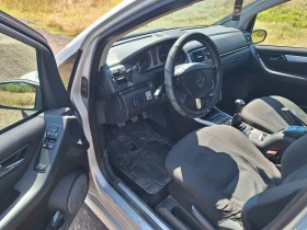 Mercedes-Benz B 180, снимка 7