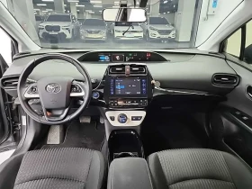 Toyota Prius 1.8 E, снимка 7