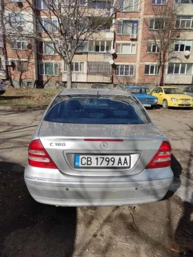 Mercedes-Benz C 180, снимка 2