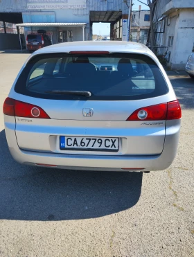 Обява за продажба на Honda Accord ~6 100 лв. - изображение 9