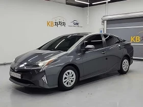 ������ Toyota Prius