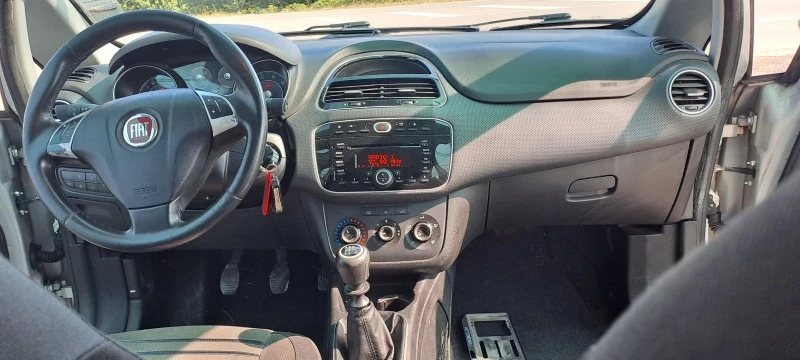 Fiat Punto 1.2i Метан, снимка 7 - Автомобили и джипове - 46545238