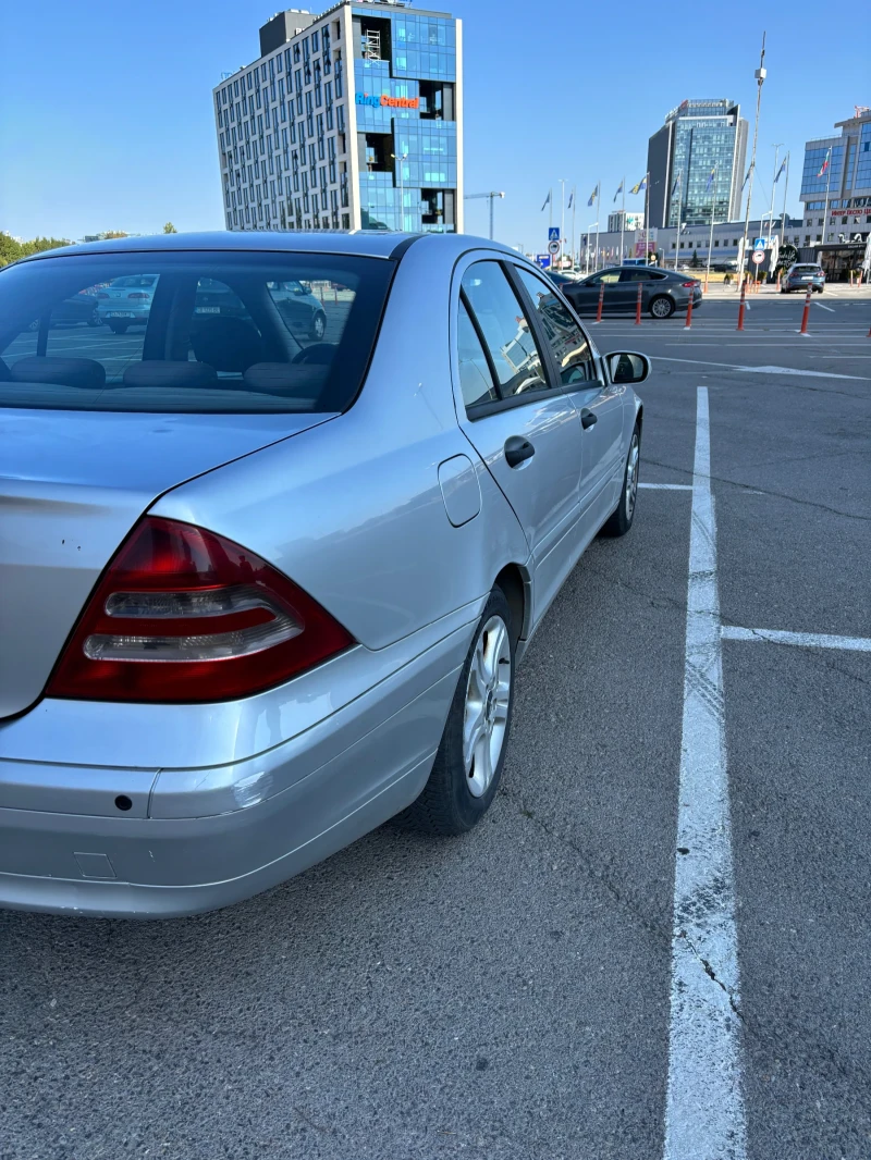 Mercedes-Benz C 200 2.0 cdi, снимка 6 - Автомобили и джипове - 47166611